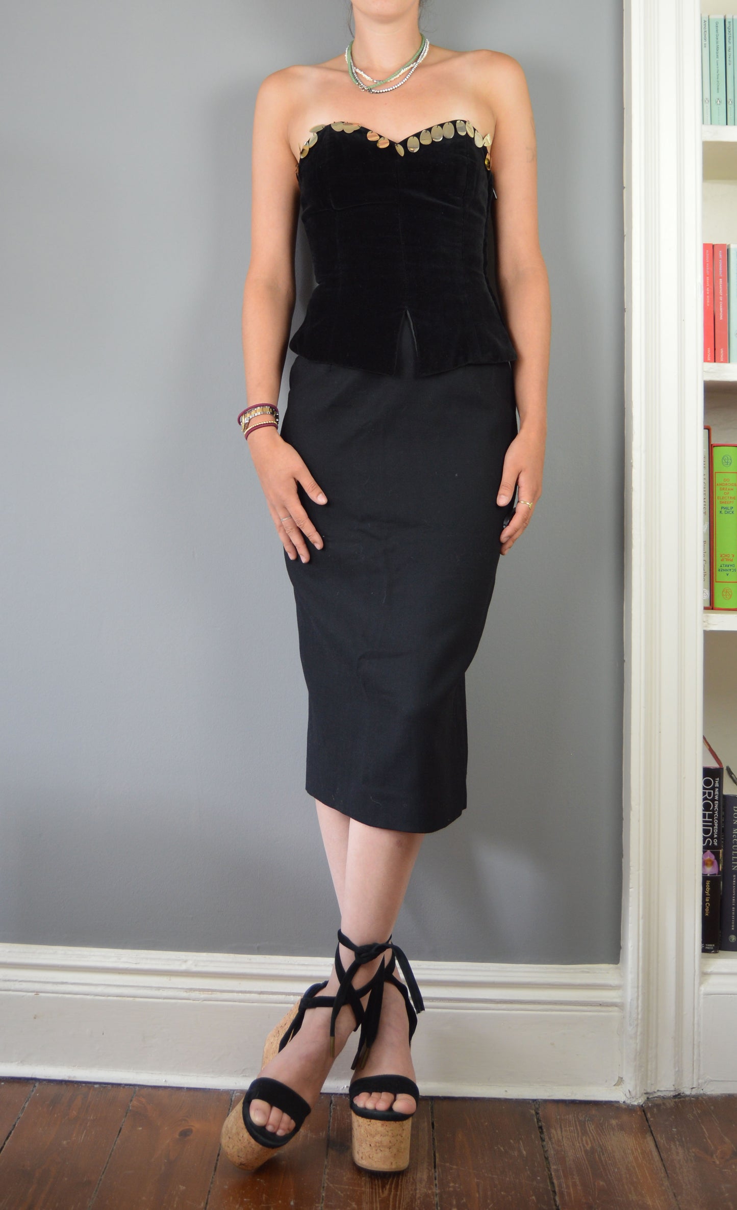 Vintage Dolce & Gabbana Black Pencil Skirt