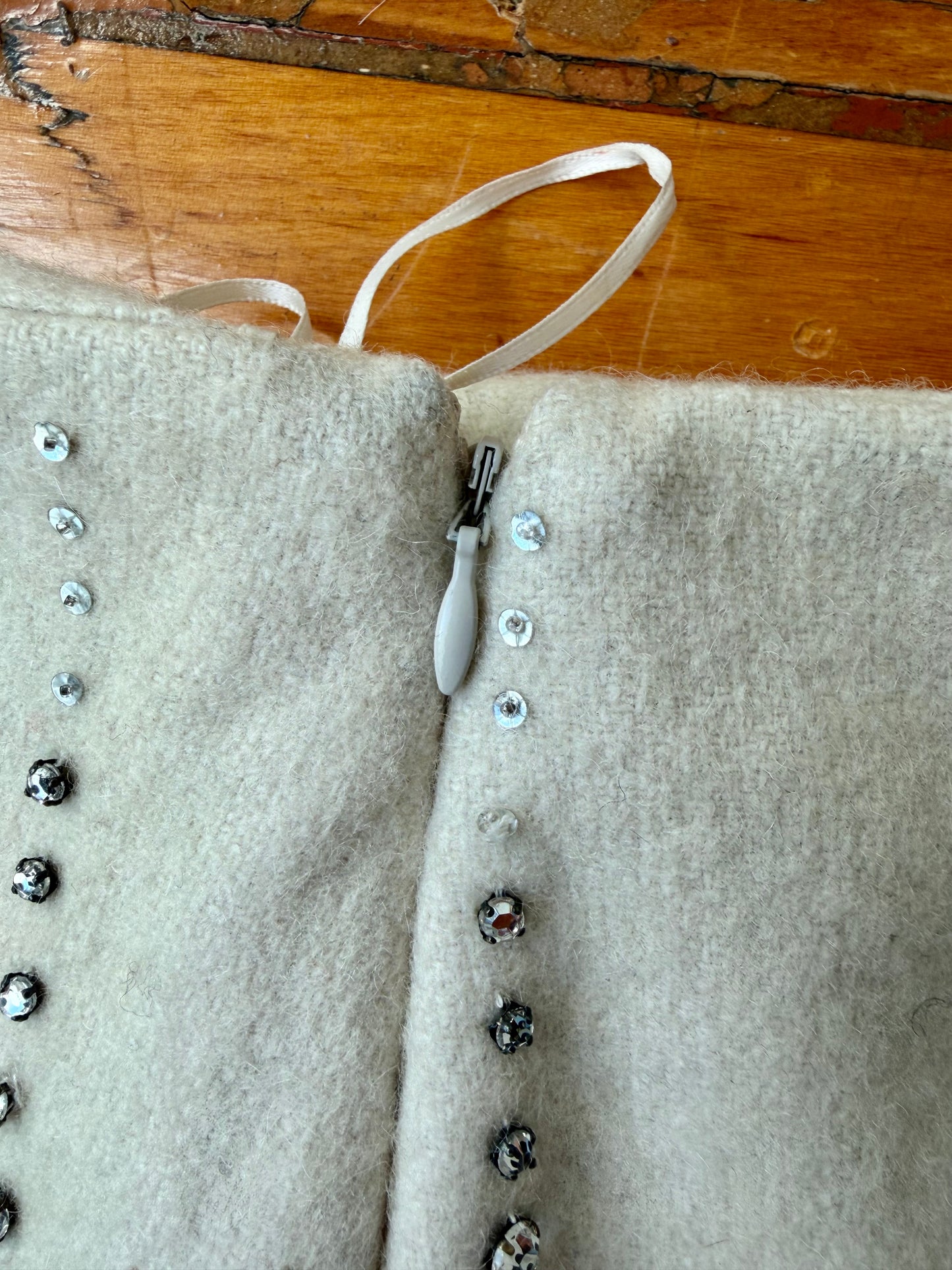 Vintage Marni F/W 2000 White Wool Skirt with Embellishments