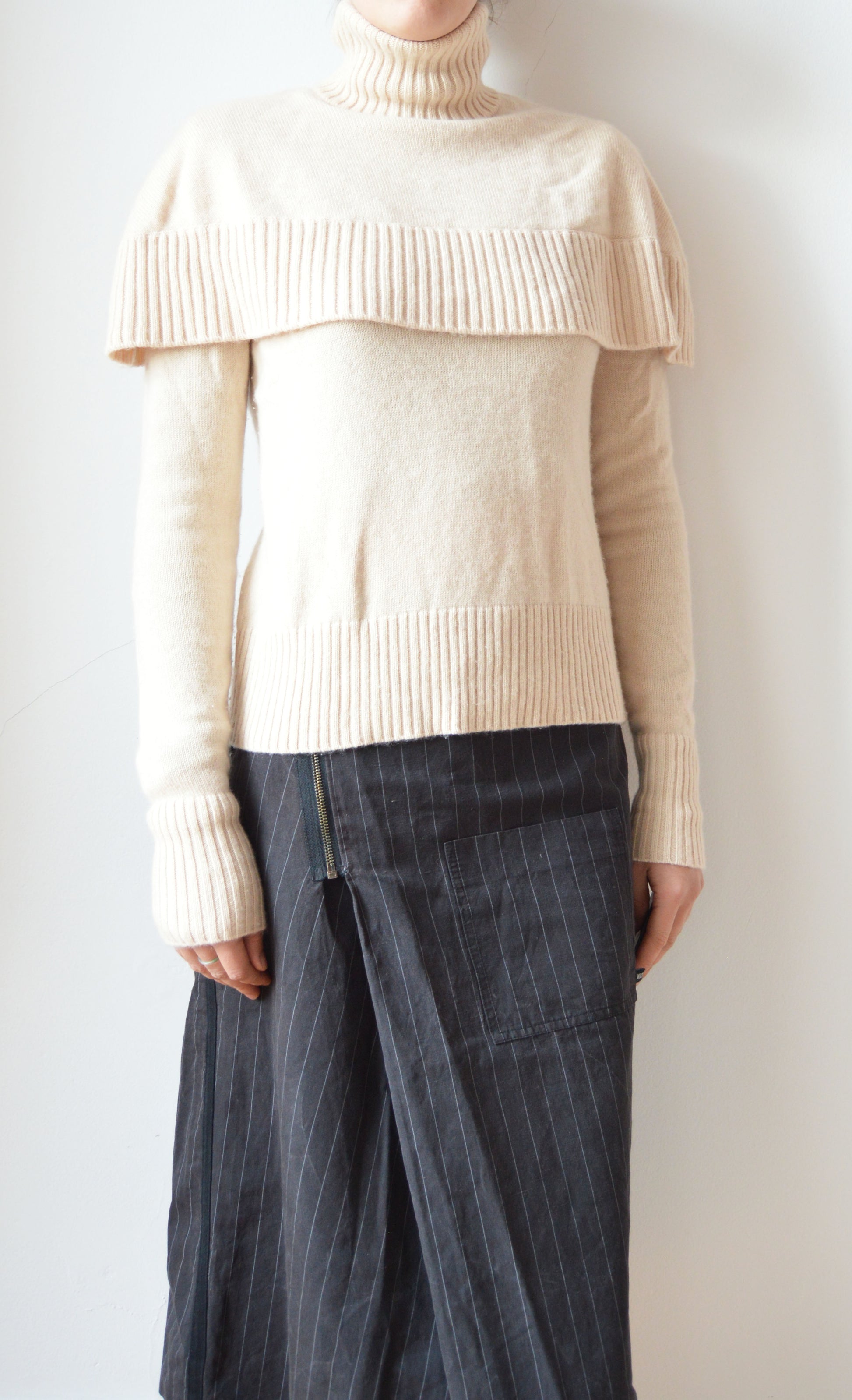 chloe cream cashmere turtleneck