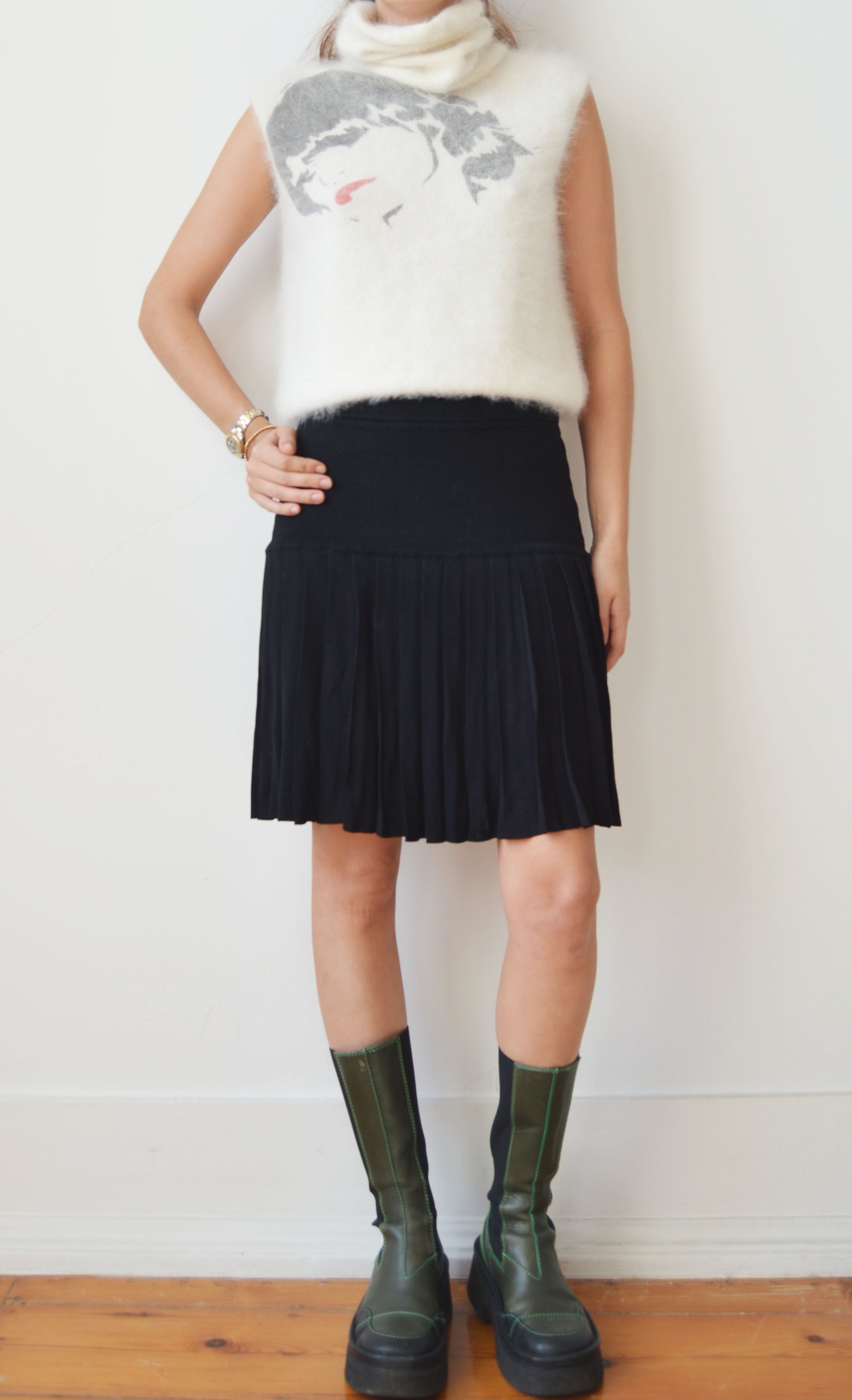 vintage angelo tarlazzi black knitted mini skirt