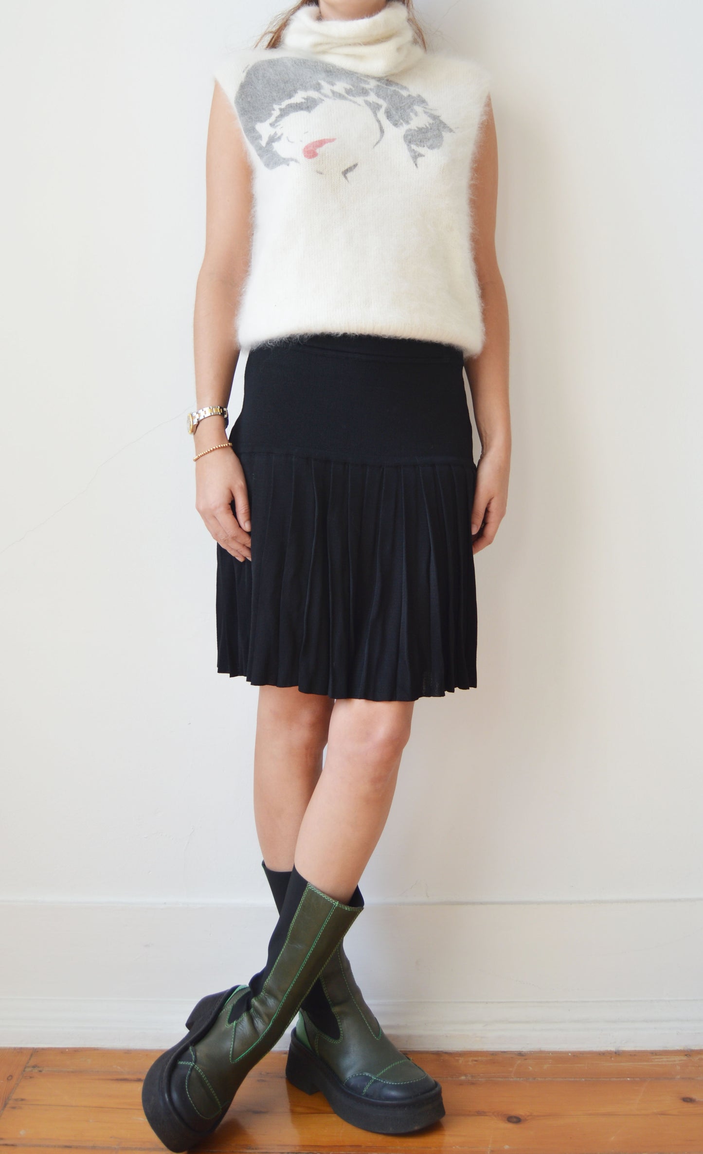 vintage angelo tarlazzi black knitted mini skirt