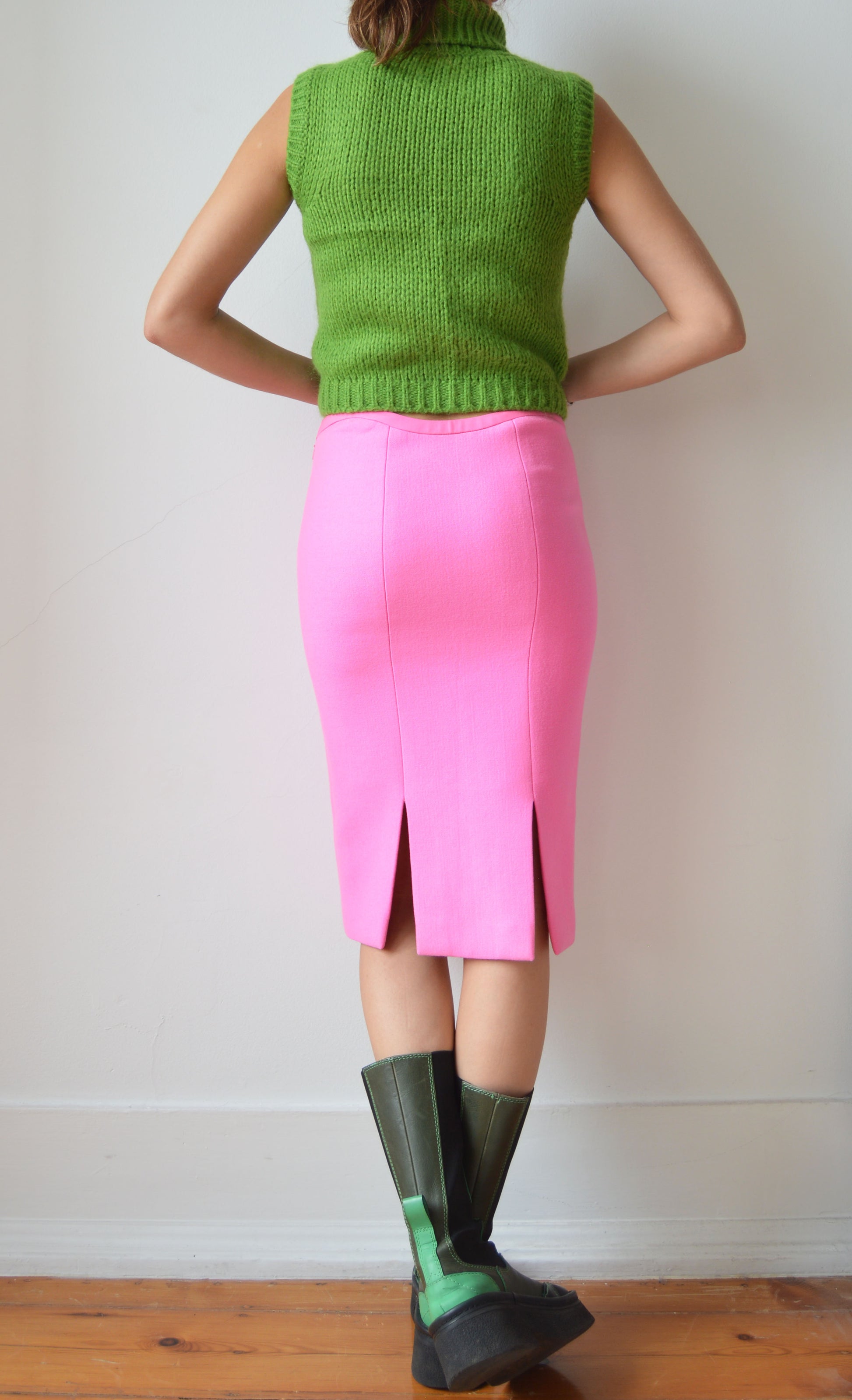 vintage d&g green knitted chunky cropped sleeveless turtleneck