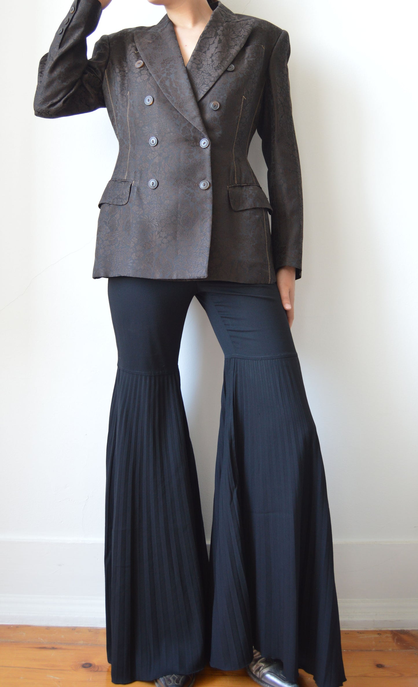 vintage dolce gabbana fw 2000 black pleated trousers