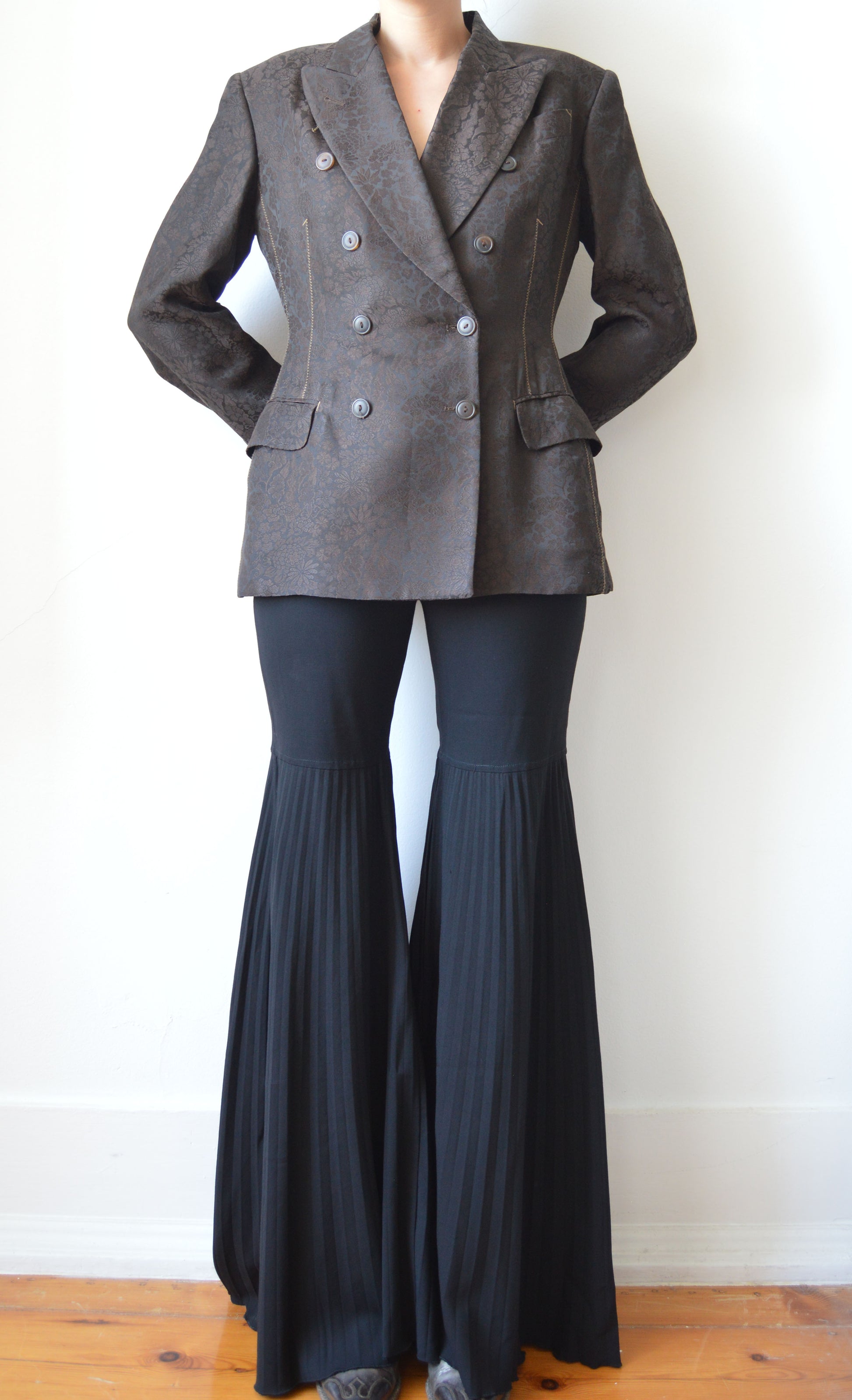 vintage dolce gabbana fw 2000 black pleated trousers