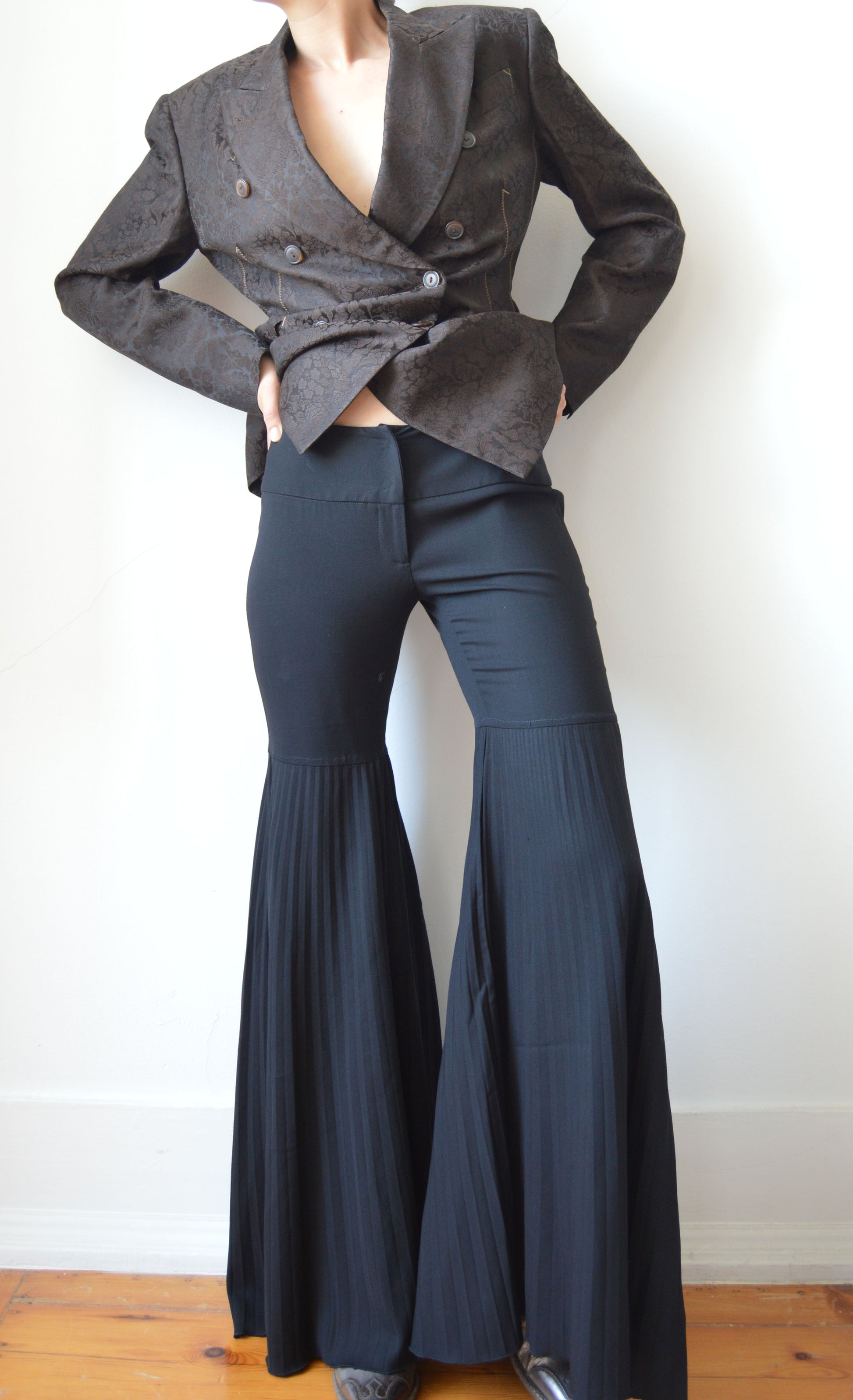 vintage dolce gabbana fw 2000 black pleated trousers